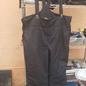 2XL Black Snowboard Pants with Suspenders